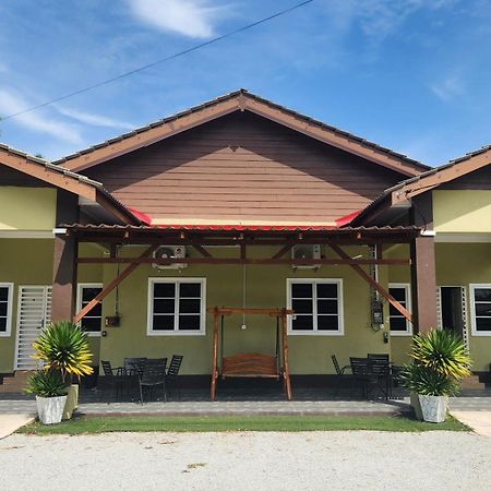 Nipah Homestay Kuala Besut Esterno foto
