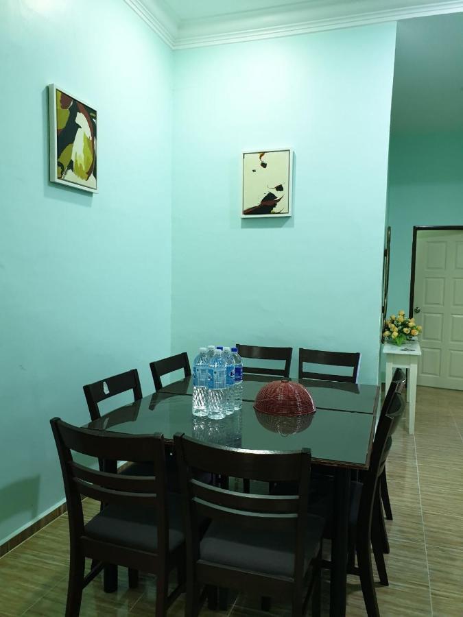 Nipah Homestay Kuala Besut Esterno foto